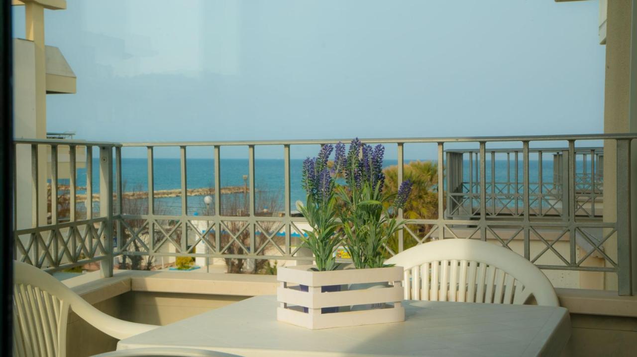 Апартаменты I Suoni Del Mare Порто-Сан-Джорджо Экстерьер фото
